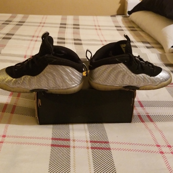 Foamposite - Picture 2 of 3